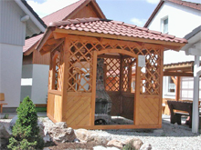 Zeitler Holzhäuser und Autokrane in Gefrees -Ihr zuverlässiger Partner rund um Haus und Garten